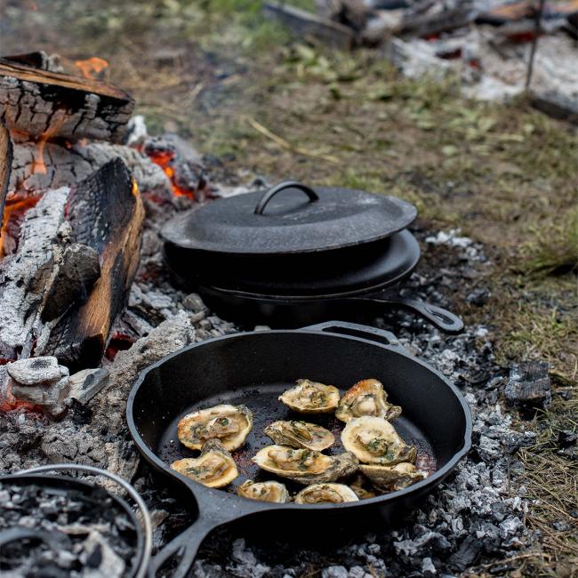 Cast iron cookware advantage